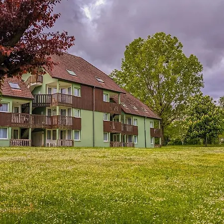 Vvf Villages  La Plaine D'alsace 3*